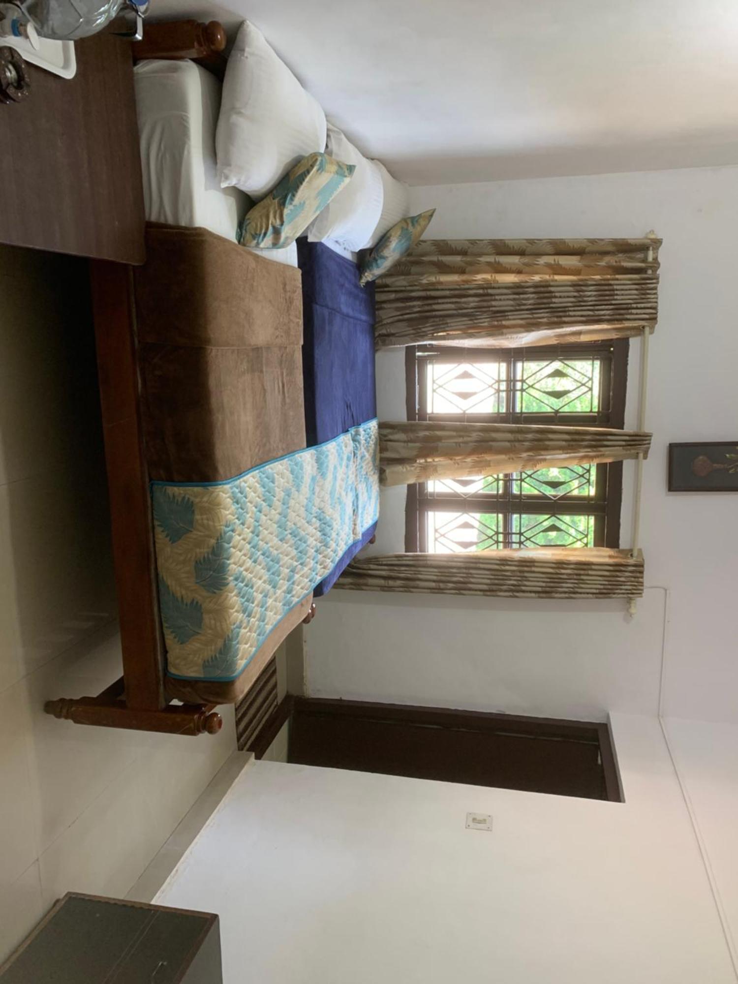 מדיקרי Hotel Caveri Inn מראה חיצוני תמונה