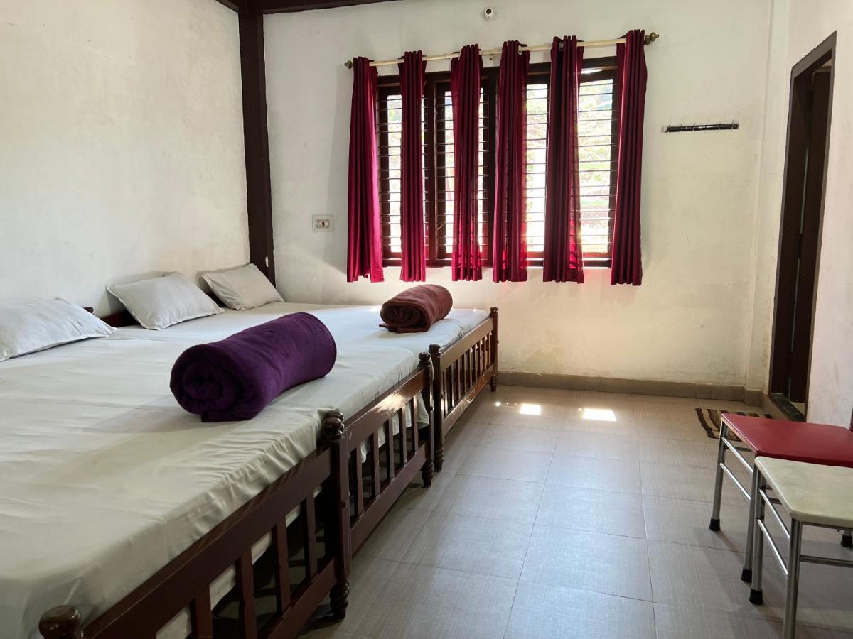 מדיקרי Hotel Caveri Inn מראה חיצוני תמונה