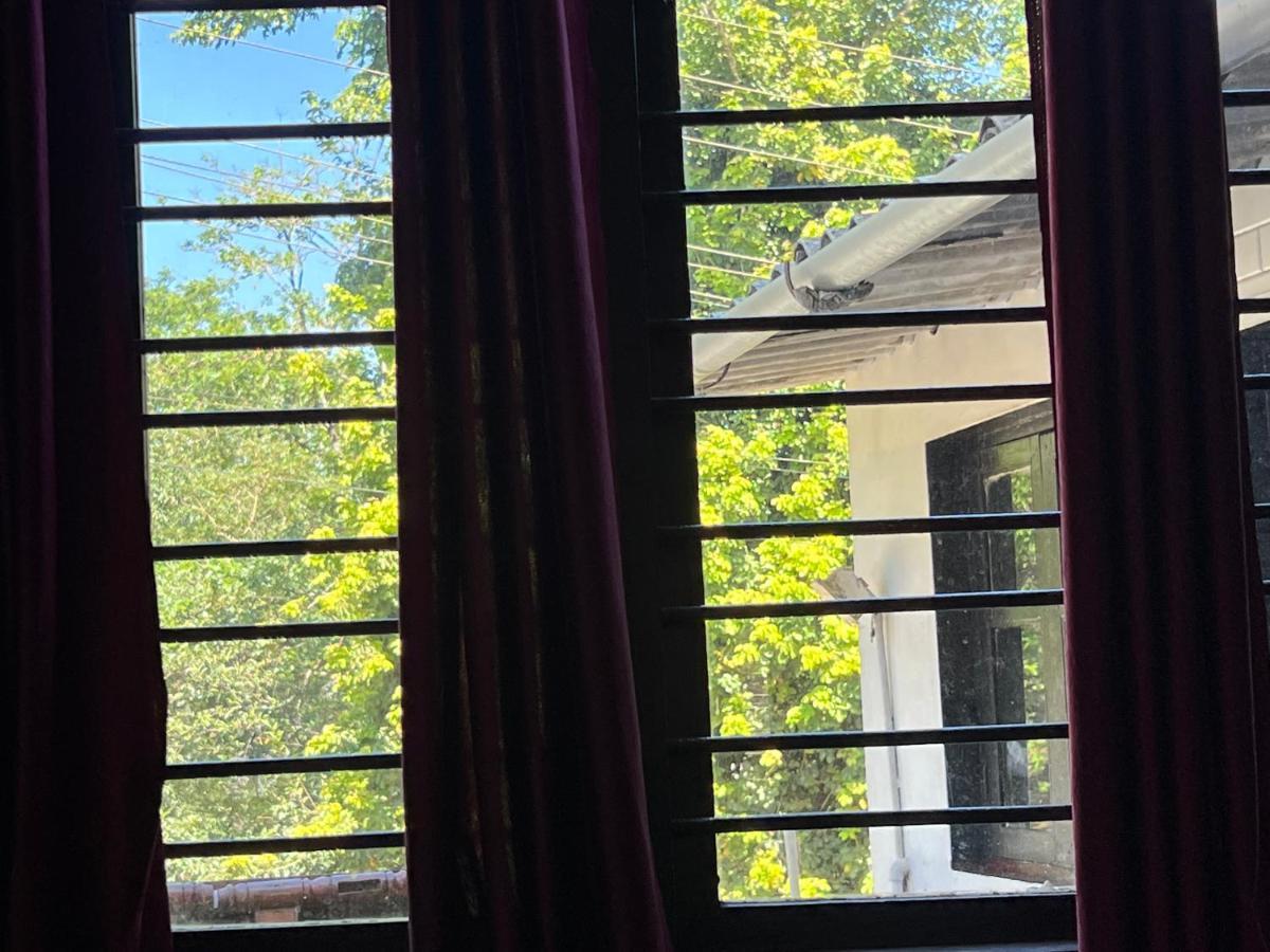 מדיקרי Hotel Caveri Inn מראה חיצוני תמונה